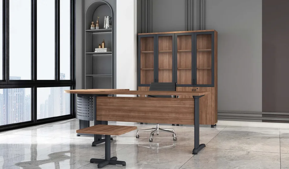 Suite Bureau Exécutif — Noyer & Noir